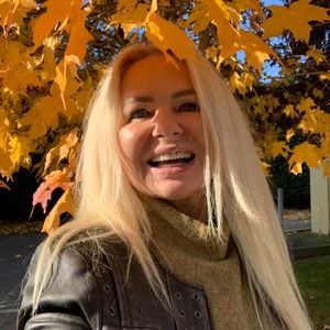 Meet your Posher, Lidia